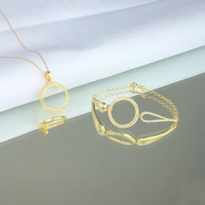 Miavi Silver 925 Ayar Gümüş Çeyreklikli Kolye ve Bileklik Takı Seti