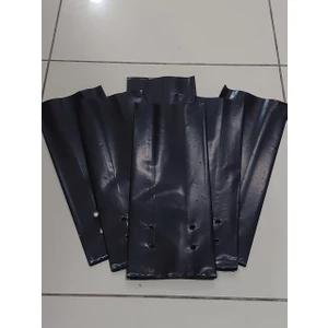 18*42 cm Ebadında Delikli Fidan Poşeti 50 Adet (Körükler 6+6 Cm)