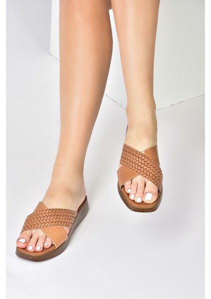 Taba Hakiki Deri Çapraz Bantlı Kadın Terlik M291049903 fırsatları