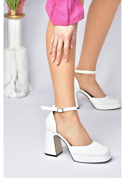 Beyaz Kalın Platform Topuklu Kadın Ayakkabı M404100809 fırsatları