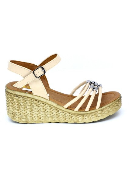 426055 Dolgu Taban Rahat Kadın Sandalet