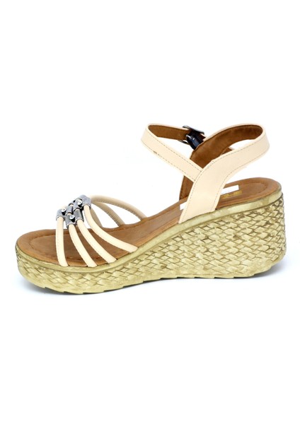 426055 Dolgu Taban Rahat Kadın Sandalet fiyatları