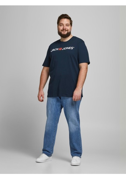 2YETSBS32580 12184987 On Buyuk Beden 0 Yaka Kısa Kol Tshirt Lacivert