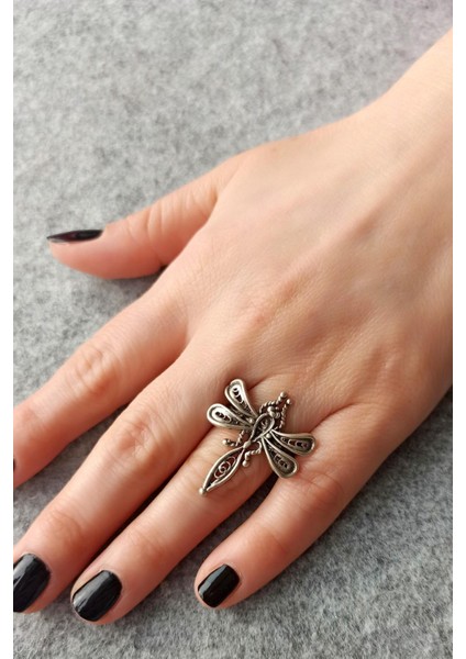 Antik Gümüş Kaplama Kelebek Şekilli El Yapımı Ayarlanabilir Kadın Yüzük modelleri