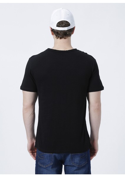 Bisiklet Yaka Slim Fit Düz Siyah Erkek T-Shirt - 222 Lcm 242042 Daniel fırsatları
