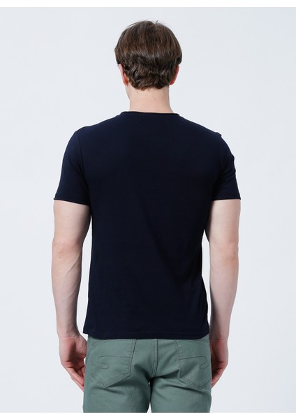 Bisiklet Yaka Slim Fit Düz Lacivert Erkek T-Shirt - 222 Lcm 242055 Gael modelleri