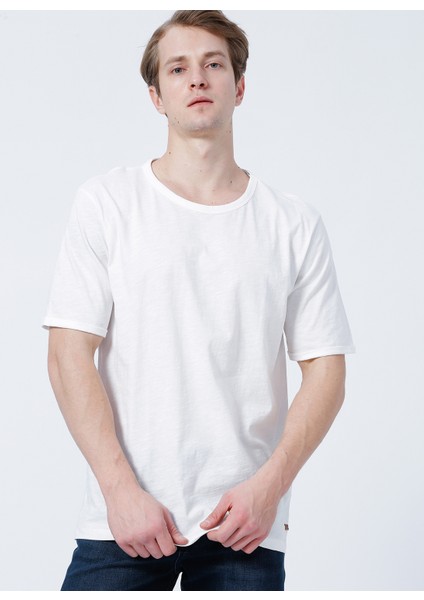 Bisiklet Yaka Oversized DüzKırık Beyaz Erkek T-Shirt - 222 Lcm 242041 Thomas Off White indirimleri