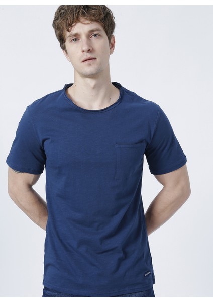 Bisiklet Yaka Slim Fit Düz Lacivert Erkek T-Shirt - 222 Lcm 242042 Daniel indirimleri
