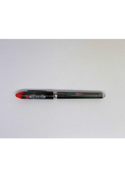 Uni-Ball UB-205 Roller Kalem Vision Elite Bilye Uç 0.5 mm Kırmızı