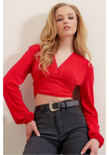 V Yaka Önü ve Beli Büzgülü Sandy Crop Bluz