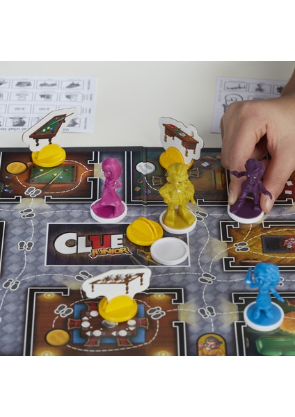 Hasbro Gaming Cluedo Yalanın Peşinde