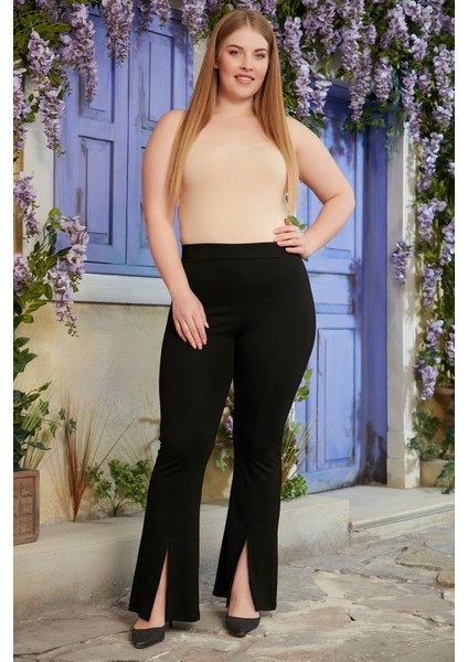 Paça Yırtmaç Detaylı Büyük Beden Siyah Tayt fırsatları