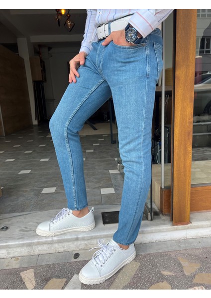 Taşlamalı Slim Fit Kot Pantolon fiyatları