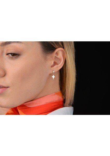 Kutup Yıldızı Taşlı Minimal Küpe