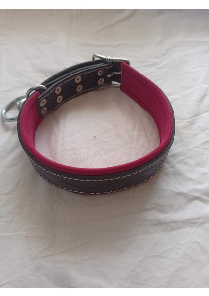 Büyük Irk Deri Iç Kısmı Silikonlu Köpek Tasmasi Boy 72 cm En 4 cm fiyatları