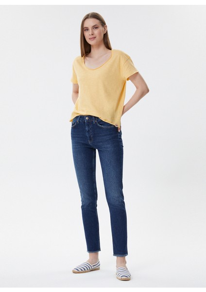 Yüksek Bel Dar Kalıp Düz Mavi Kadın Denim Pantolon - 222 LCF 121008