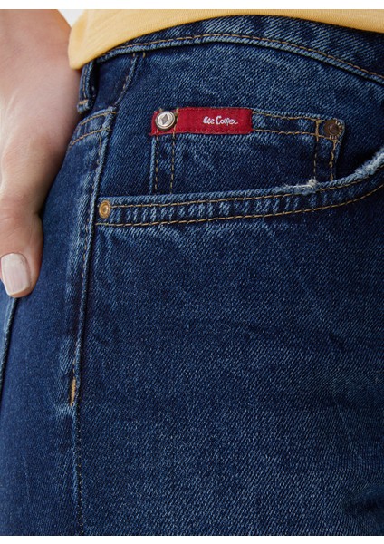 Yüksek Bel Dar Kalıp Düz Mavi Kadın Denim Pantolon - 222 LCF 121008