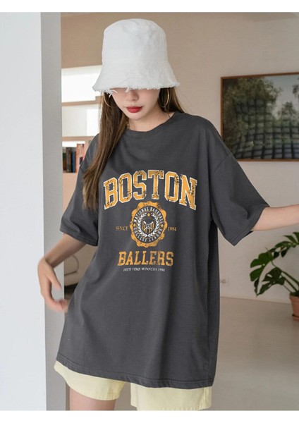 Kadın Füme Boston Baskılı Oversize Tişört