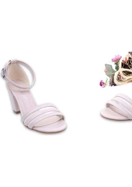 Goldstep 1601 Kadın 7,5 cm Topuk Dantelli Tek Bant Sandalet