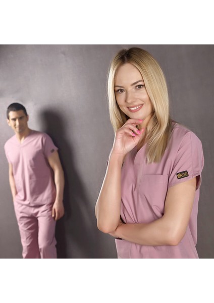 Gül Kurusu Doktor Hemşire Forması Scrubs Dr Greys Likralı Takım (Esnek Kumaş) Yarasa Kol Hemşire Üniforması