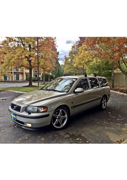 Volvo S60R Ön Lip Mat Siyah Ön Tampon Lip modelleri