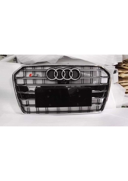 Audi A6 S6 2015-2018 Panjur Siyah Krom