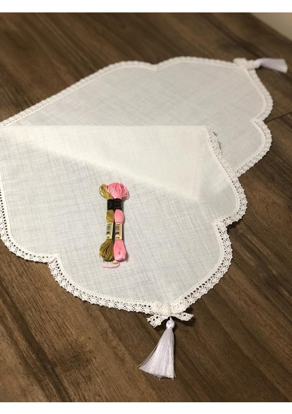Linen Kumaş Püsküllü Runner