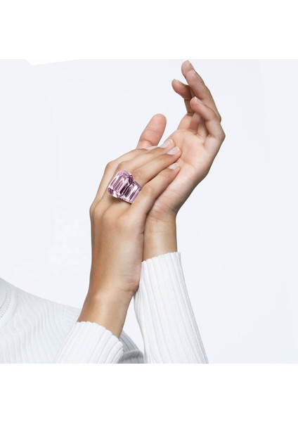 5600233 Swarovski Yüzük Lucent:ring Rlin/oth 55 modelleri