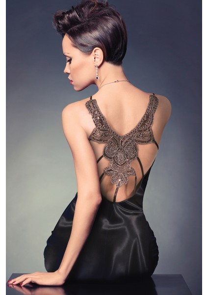 Bihter Sırt Dekolteli Güpürlü Saten Mini Gecelik