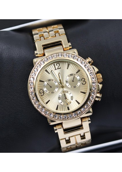 Anneler Gününe Özel Gold Renk Taşlı Kadın Kol Saati & Gold Renk Nazar Boncuklu Kolye & Bileklik Hediye Seti modelleri