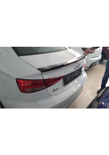 Çmk Audi A3 Sedan 2013-2019 Led Spoiler Piano Black