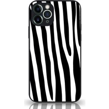 Kzy Apple iPhone 11 Pro Max Kapak Kamera Korumalı Cam Kılıf - Siyah Zebra Desenli