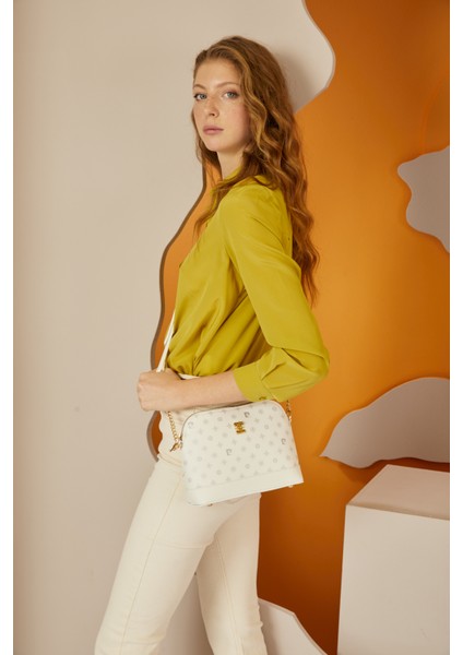 Beyaz Monogram Çapraz Çanta 05PO22Y1529-MN By