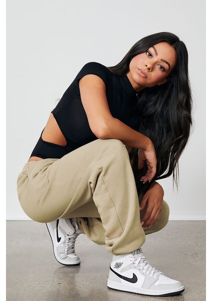 Kadın Bej Beli Lastikli Oversize Eşofman Altı MG1235 modelleri