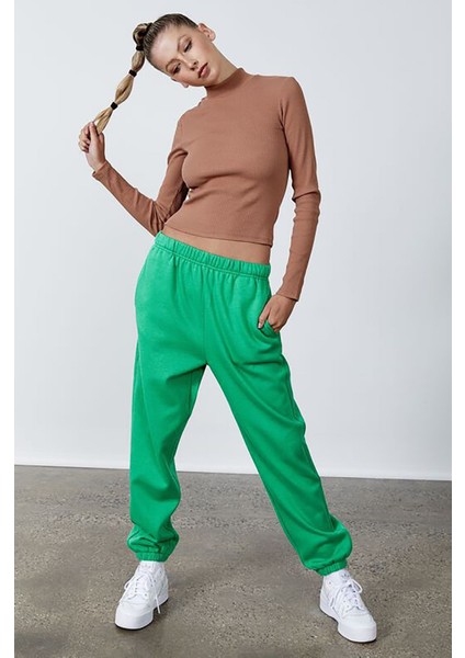 Kadın Yeşil Beli Lastikli Oversize Eşofman Altı MG1235