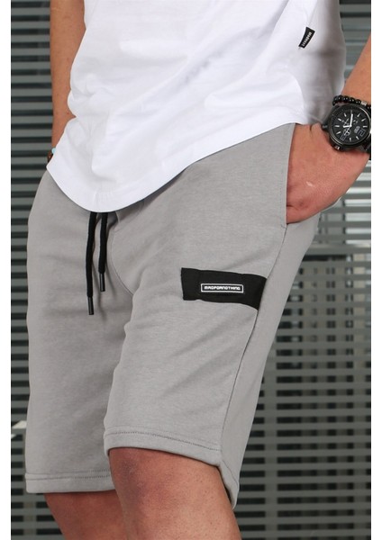 Boyalı Gri Erkek Basic Kapri Şort fiyatları