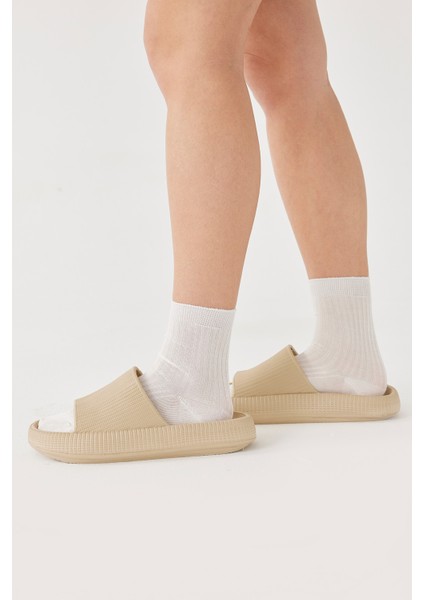 Beyaz Pamuklu İnce Fitilli Çorap fırsatları