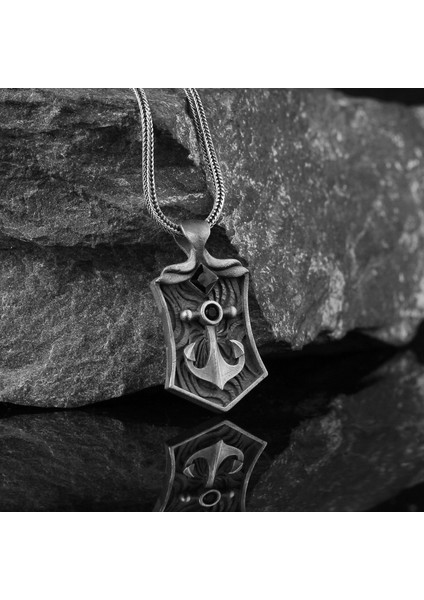 Zirkon Taşlı Çapa Motifli 925 Ayar Gümüş Kolye