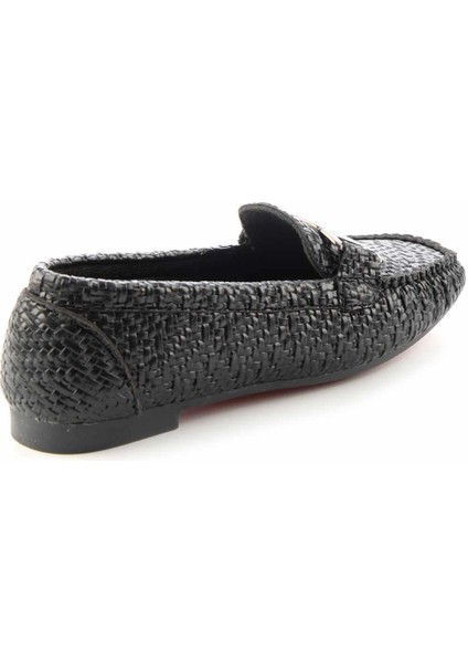 Siyah Baskı Detaylı Kadın Loafer Ayakkabı K015421664