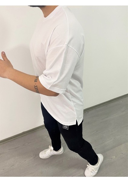 Beyaz Oversize Tshirt