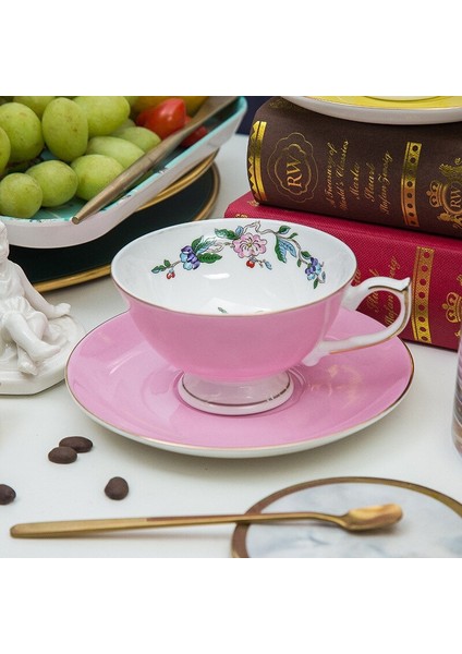 Kahve Fincanı ve Tabağı Set Batı Restoranı Öğleden Sonra Çay Bardağı Güzel Lüks Hediye Porselen Coffaf Takımları | Kahve Kupası ve tabak Setleri (Yurt Dışından)