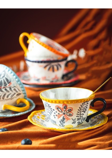 Iskandinav Retro Kahve Fincanı Fincan Daire Seti Lüks Seramik Kupa Üst Sınıf Porselen Çay Kupası Cafe Parti Drinkware Yeni Yıl Hediyeleri | Kupa ve tabaklar (Yurt Dışından)