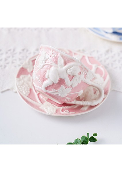 Ingiliz Çay Kupası Retro Rölyef Kahve Fincanı Çanak Su Isıtıcısı Seti Ev Mobilyaları Avrupa Mahkemesi Tarzı Öğleden Sonra Çay Sofra Takımı | Teaware Setleri (Yurt Dışından) modelleri