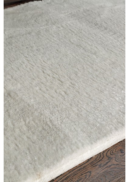 Peluş Yüzey Kaymaz Taban Yolluk Halı Beyaz fiyatları