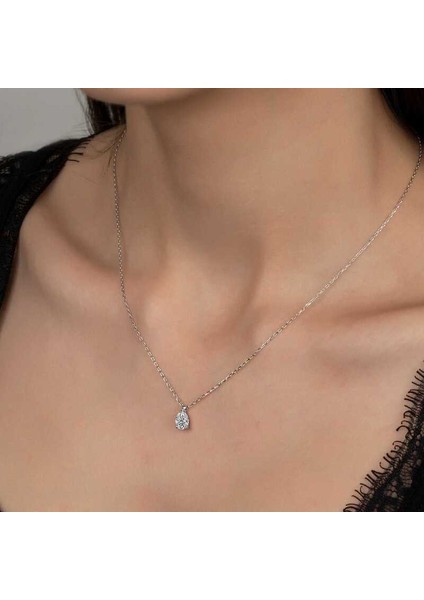 Swarovski Taşlı Gümüş Damla Tektaş Bayan Kolye