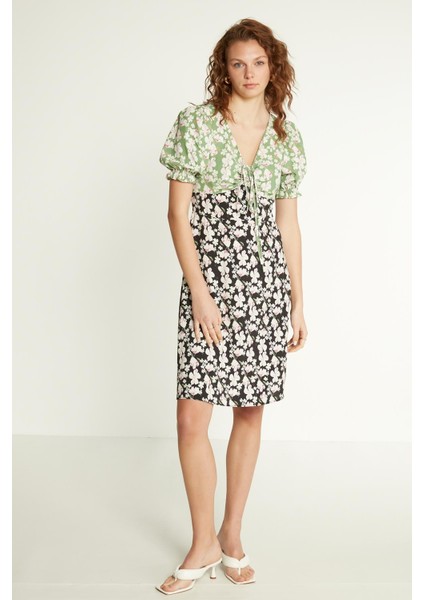 Garnili Çiçek Desen Elbise indirimleri