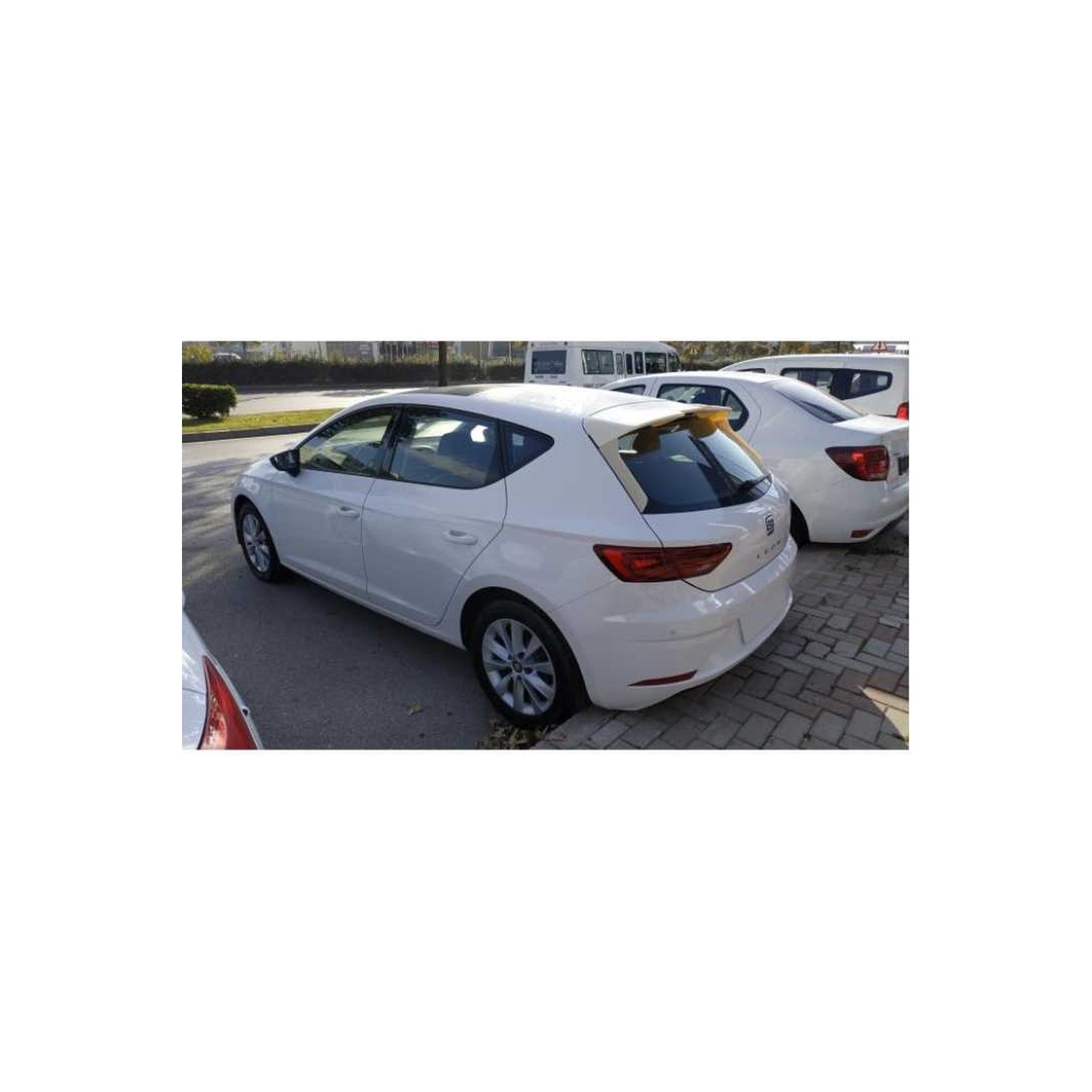 ÇMK Seat Leon 20162018 Aero Spoiler ve Cam Çıtası (Set) Fiyatı