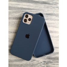 More Gsm iPhone 12 ve 12 Pro Uyumlu Lansman Içi Kadife Silikon Kılıf