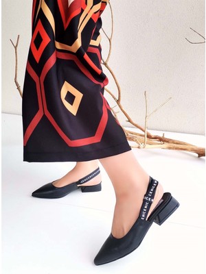 Pabuchh Lorente Kadın Deri Arka Bant Detay Siyah Alçak Topuklu Ayakkabı Siyah