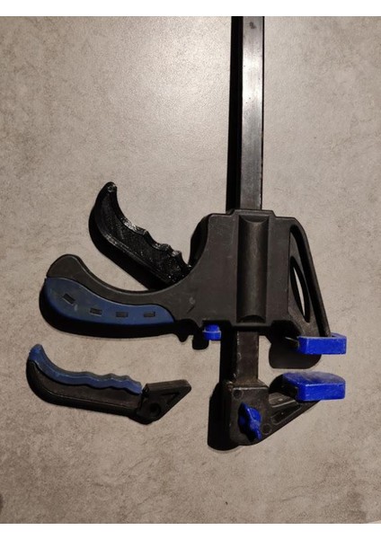 Broken Kelepçe Onarımı Plastik Aparat